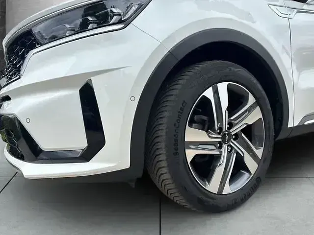 Gebraucht Kia Sorento Platinum 230 PS (169 kW) 2024 Weiß SUV