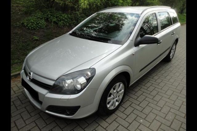Gebraucht Opel Astra 105 PS (77 kW) 2004 Silber metallic Kombi