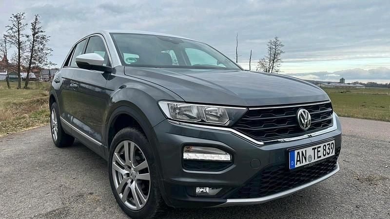 Gebraucht VW T-Roc 150 PS (110 kW) 2019 Grau SUV