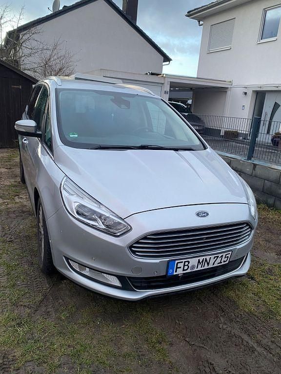 Gebraucht Ford Galaxy Titanium 150 PS (110 kW) 2015 Silber Van / Kleinbus
