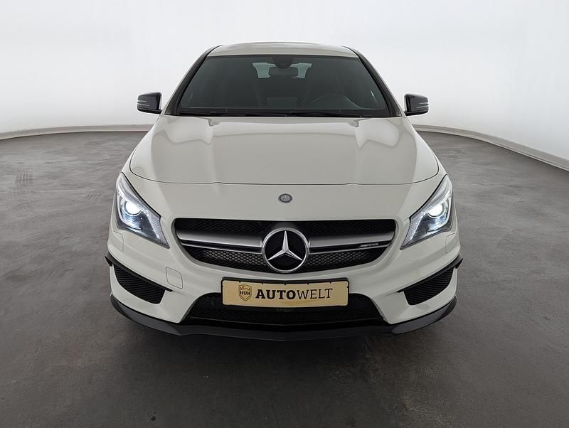 Gebraucht Mercedes CLA45 AMG Shooting Brake AMG 381 PS (280 kW) 2015 Calcitweiss/zirrusweiss Kombi