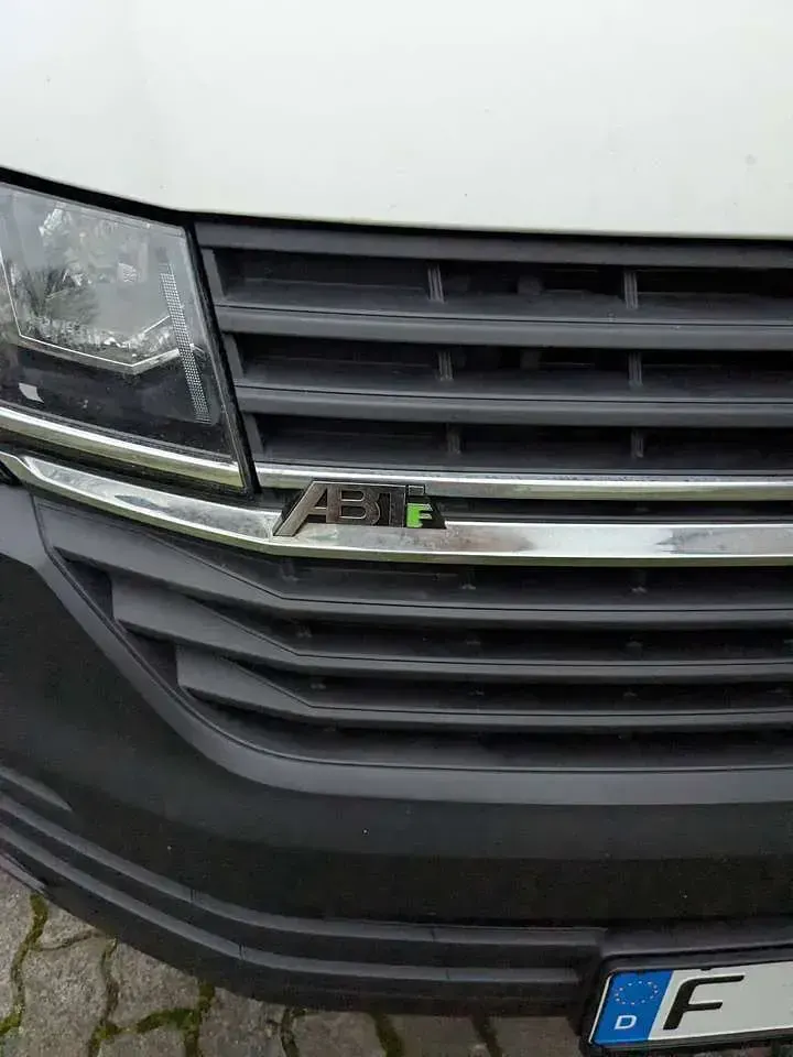Gebraucht VW T6.1 83 kW (113 PS) 2022 Weiß Van