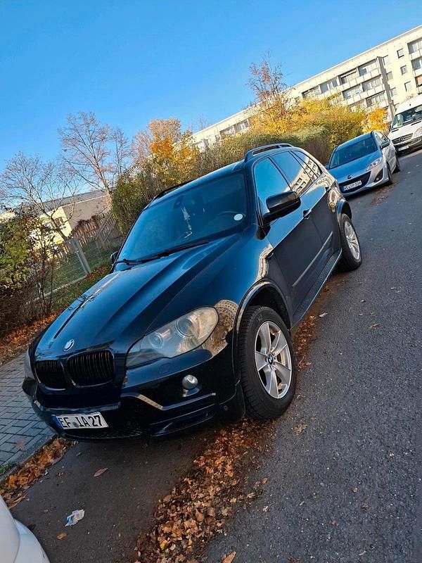 Schwarz Gebraucht 2009 BMW X5 SUV | 10.000 € (Fairer Preis) - Bild 1/4