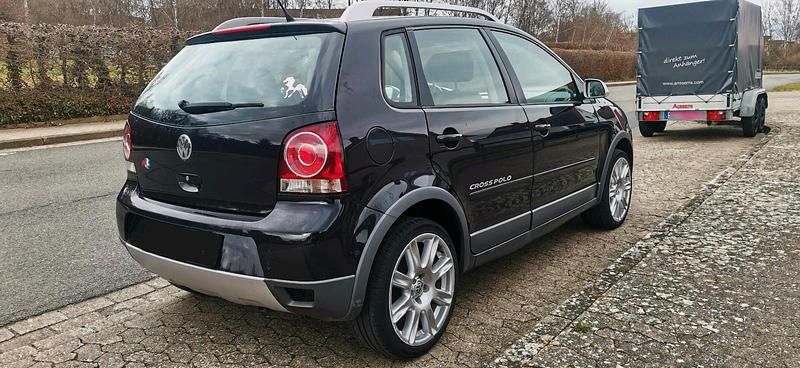Gebraucht VW Polo Cross 80 PS (58 kW) 2006 Schwarz Kleinwagen