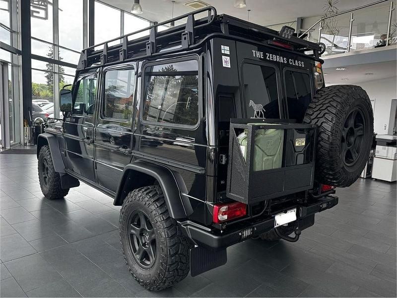 Gebraucht Mercedes G280 184 PS (135 kW) 2010 Tiefschwarz SUV