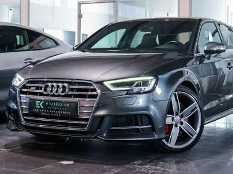 Gebraucht Audi S3 Comfort 301 PS (221 kW) 2019 Daytonagrau Limousine