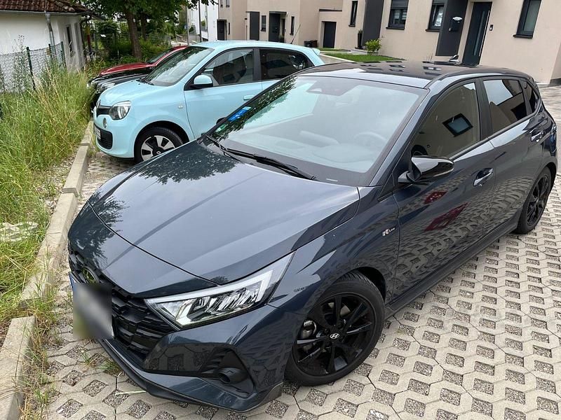 Schwarz Gebraucht 2023 Hyundai i20 N Line Kleinwagen | 17.999 € (Superpreis) - Bild 1/4
