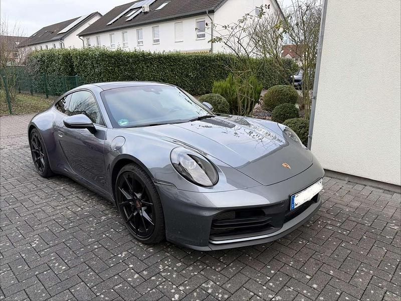 Gebraucht Porsche 911 Carrera 394 PS (289 kW) 2024 Coupé