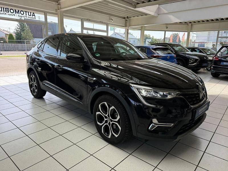 Gebraucht Renault Arkana Techno 140 PS (102 kW) 2023 Schwarz SUV