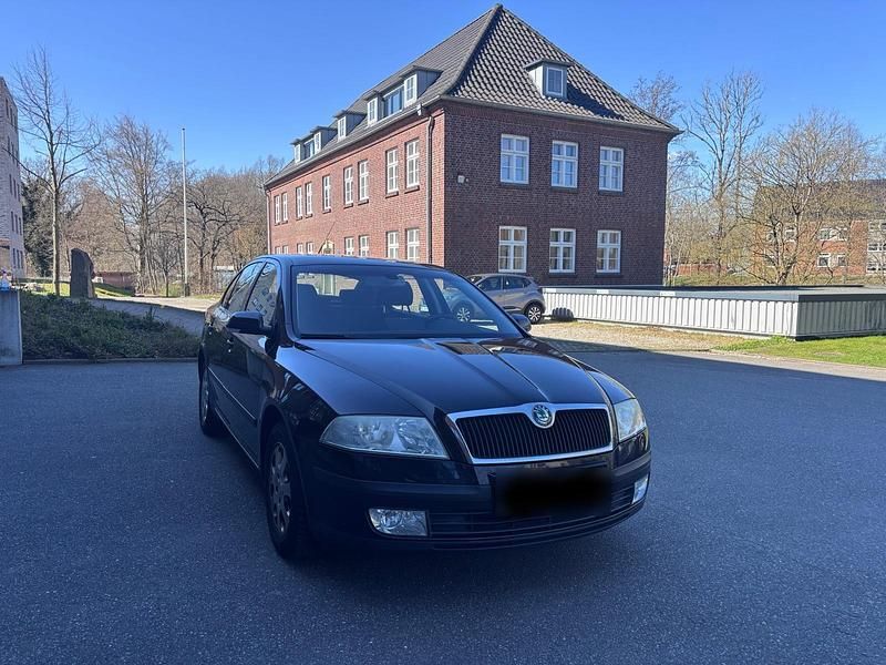 Gebraucht Skoda Octavia 106 PS (77 kW) 2004 Schwarz Limousine