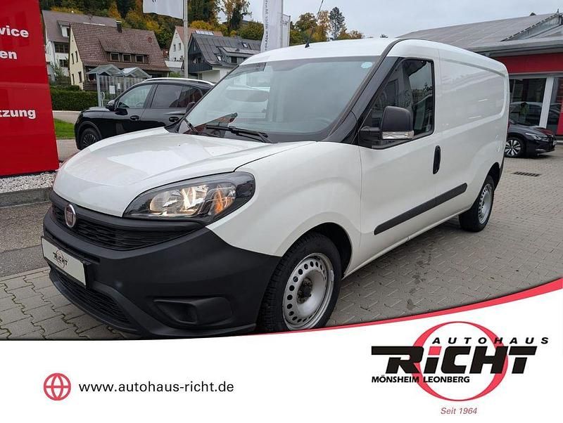 Weiß Gebraucht 2022 Fiat Doblò Van / Kleinbus | 12.980 € (Superpreis) - Bild 1/4