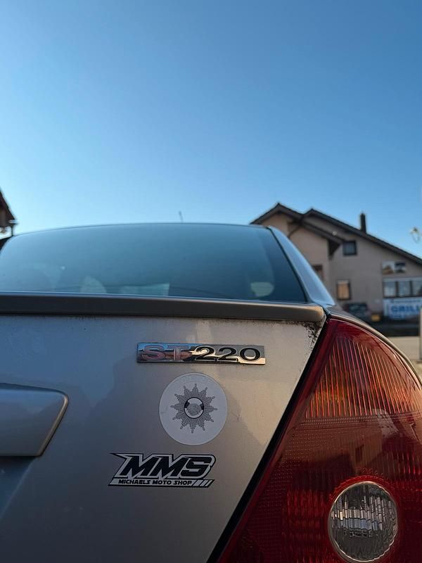 Gebraucht Ford Mondeo ST 220 PS (161 kW) 2002 Silber Limousine