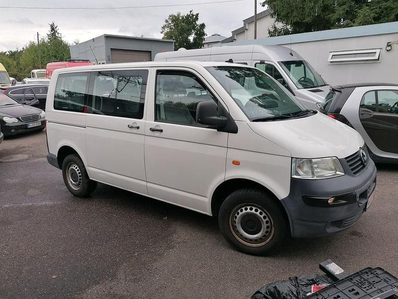 Weiß Gebraucht 2008 VW T5 Van | 8.700 € (Guter Preis) - Bild 1/4