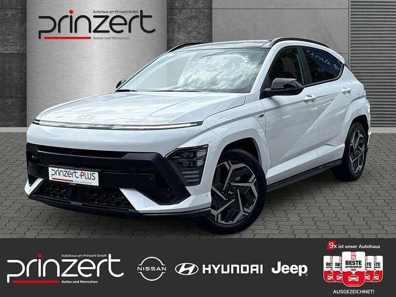 Weiss Gebraucht 2023 Hyundai Kona N Line SUV | 30.470 € (Fairer Preis) - Bild 1/4