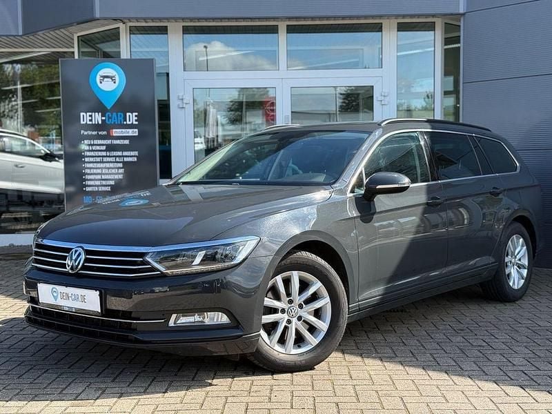 Grau Gebraucht 2016 VW Passat Limousine | 8.590 € (Superpreis) - Bild 1/4