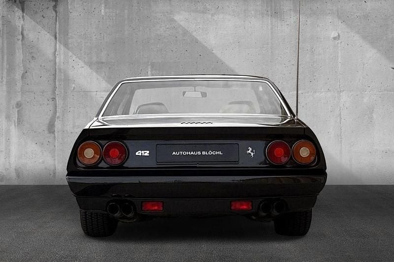 Second-hand Ferrari 412 340 CP (250 kW) 1987 Negru Coupe