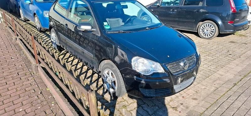 Gebraucht VW Polo 54 PS (39 kW) 2006 Schwarz Kleinwagen