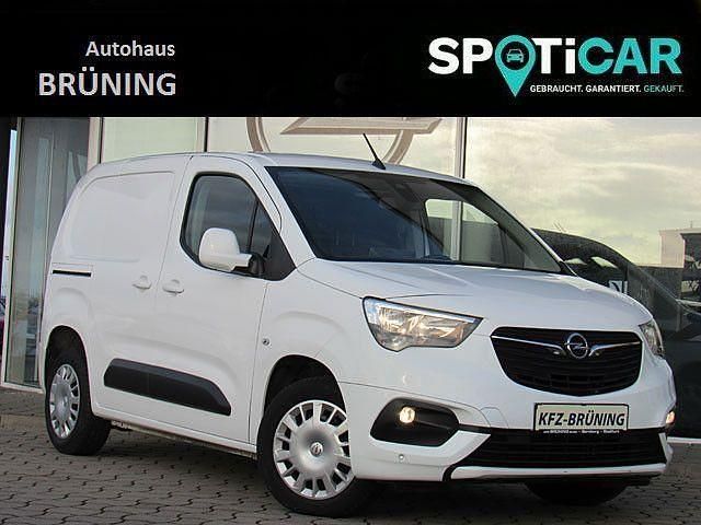 Gebraucht Opel Combo Edition 131 PS (96 kW) 2020 Weiß Van / Kleinbus