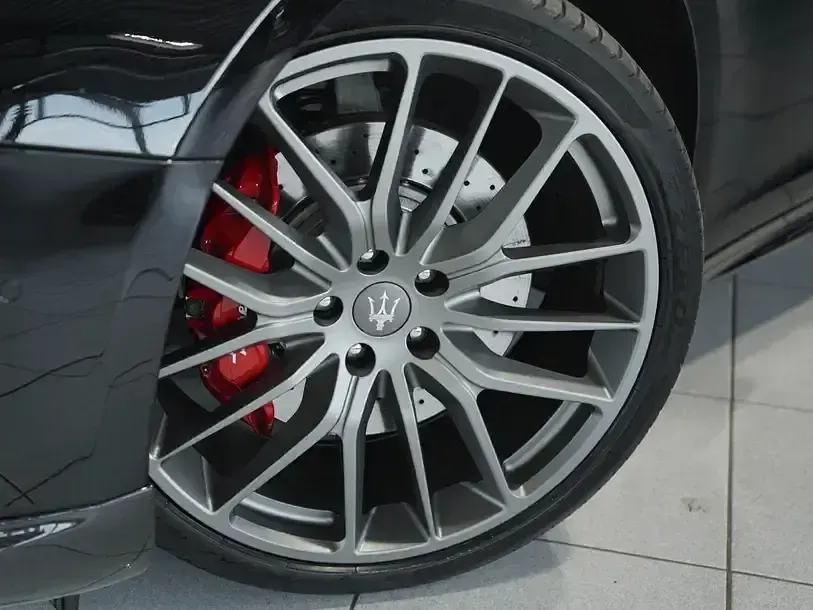 Occasion Maserati Ghibli 430 ch (316 kW) 2018 Noir Berline