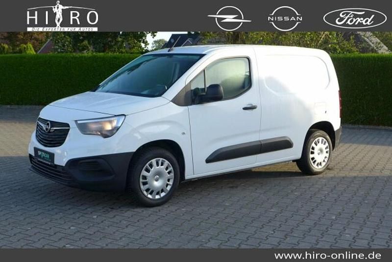 Gebraucht Opel Combo Edition 102 PS (75 kW) 2022 Weiß Van / Kleinbus