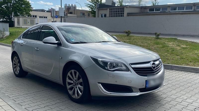 Silber Gebraucht 2016 Opel Insignia Limousine | 6.200 € (Guter Preis) - Bild 1/4