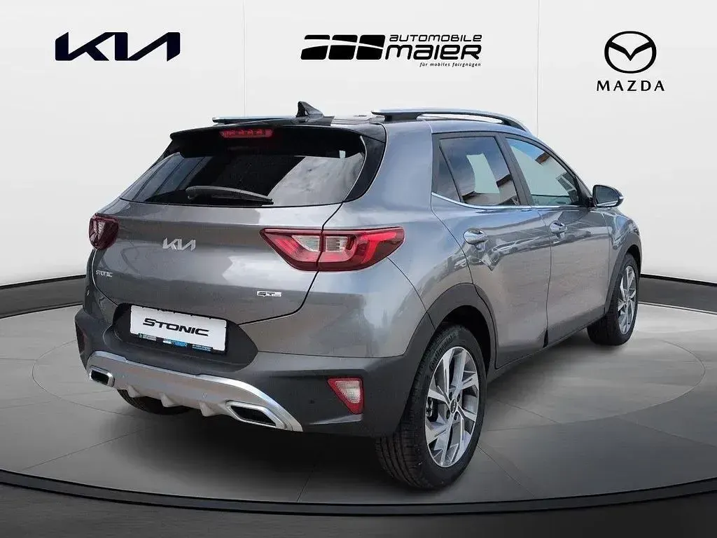 Neu Kia Stonic GT-Line 101 PS (74 kW) 2025 Grau SUV