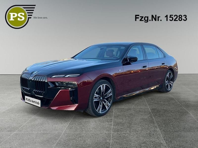 Rot Gebraucht 2023 BMW 740 M Sport Limousine | 82.980 € (Fairer Preis) - Bild 1/4