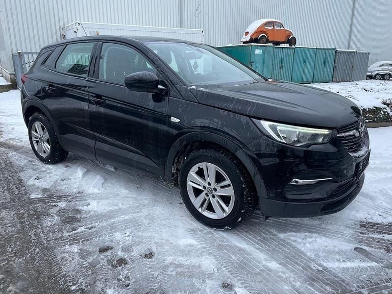 Schwarz Gebraucht 2017 Opel Grandland X Edition SUV | 8.650 € (Guter Preis) - Bild 1/4