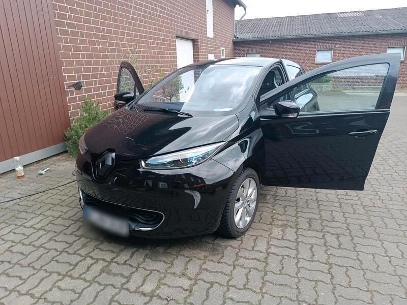 Schwarz Gebraucht 2015 Renault Zoe Kleinwagen | 5.799 € (Fairer Preis) - Bild 1/4