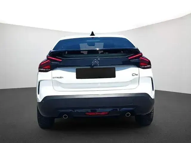Gebraucht Citroën C4 Feel 131 PS (96 kW) 2023 Weiß SUV