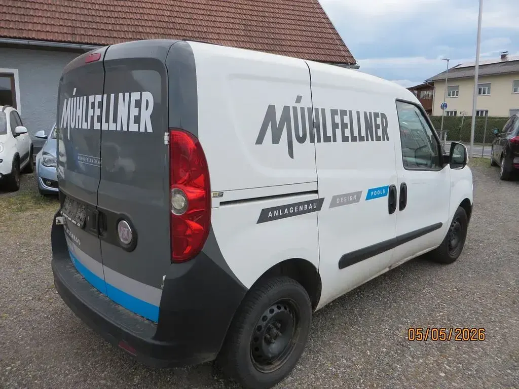 Gebraucht Fiat Doblò 90 PS (66 kW) 2013 Weiß Van / Kleinbus