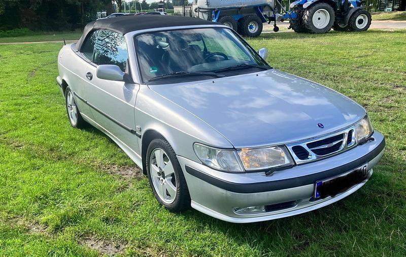 Silber Gebraucht 2002 Saab 9-3 Cabriolet Cabrio | 2.099 € (Fairer Preis) - Bild 1/4