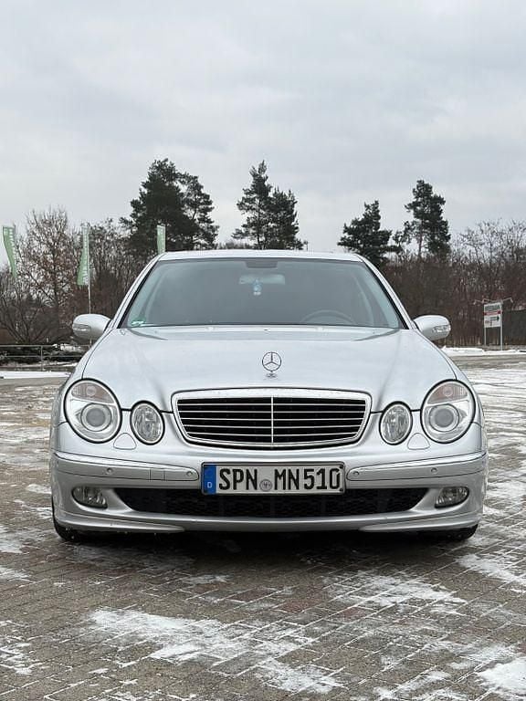 Gebraucht Mercedes E280 Avantgarde 231 PS (169 kW) 2005 Silber Limousine
