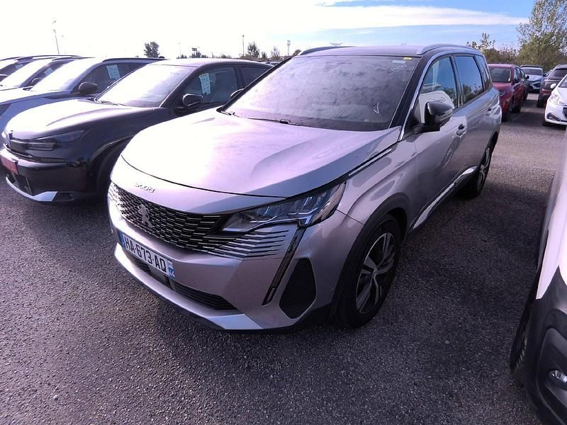 Gebraucht Peugeot 5008 Allure 136 PS (100 kW) 2024 Gris artense SUV