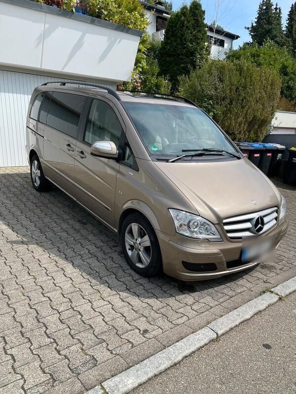 Andere außenfarben Gebraucht 2012 Mercedes Viano Van / Kleinbus | 17.000 € (Guter Preis) - Bild 1/4
