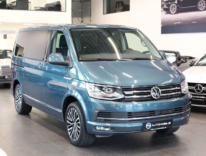 Gebraucht VW Multivan 204 PS (150 kW) 2017 Grün Van