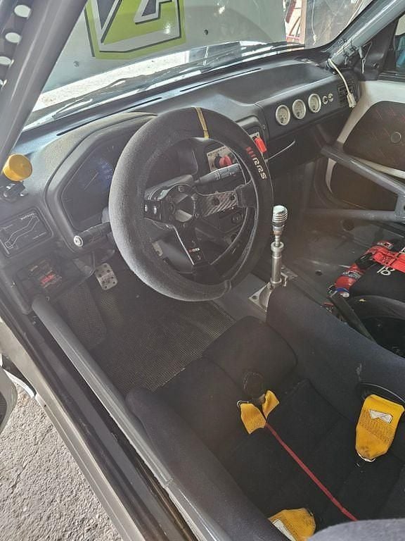 Gebraucht Peugeot 106 136 PS (100 kW) 1995 Weiß Kleinwagen