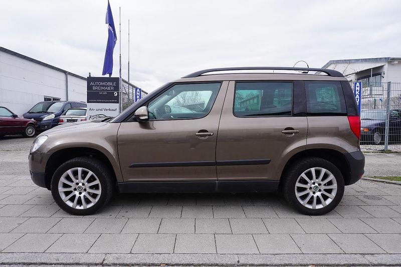 Gebraucht Skoda Yeti Experience 105 PS (77 kW) 2010 Matobraun metallic SUV