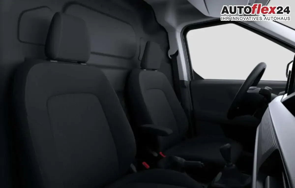 Ny Ford Transit Trend 101 HK (74 kW) 2025 Grå MPV