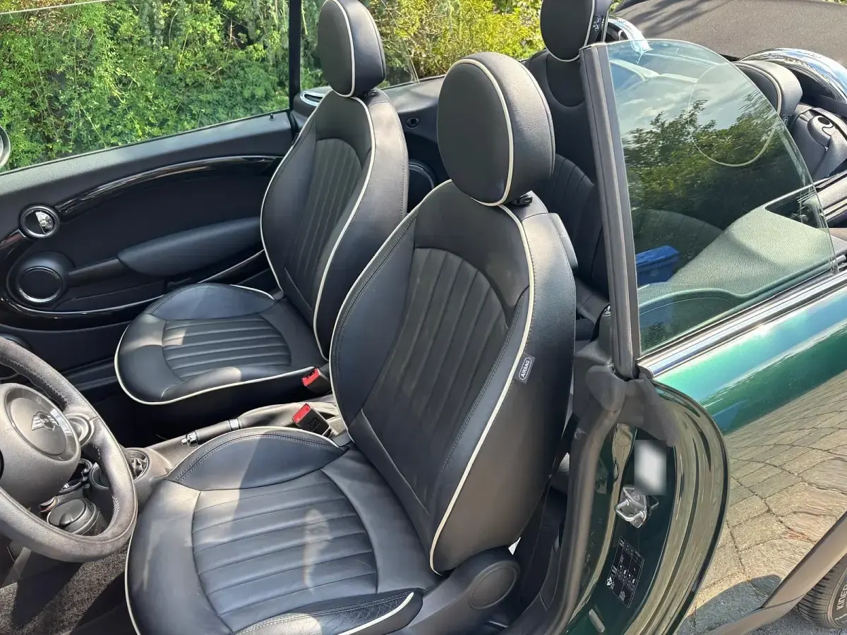 Gebraucht Mini Cooper Cabriolet 122 PS (89 kW) 2015 Grün Cabrio