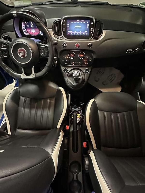 Blau Gebraucht 2021 Fiat 500C Rockstar Cabrio | 13.600 € (Fairer Preis) - Bild 1/4