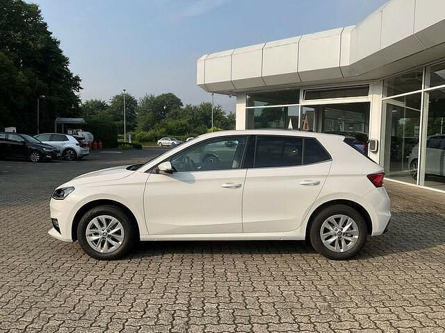 Gebraucht Skoda Fabia Selection 116 PS (85 kW) 2024 Candyweiß Kleinwagen