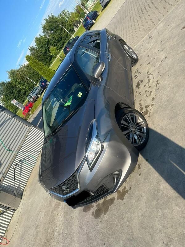 Grau Gebraucht 2016 Suzuki Baleno Kombi | 8.940 € (Fairer Preis) - Bild 1/4