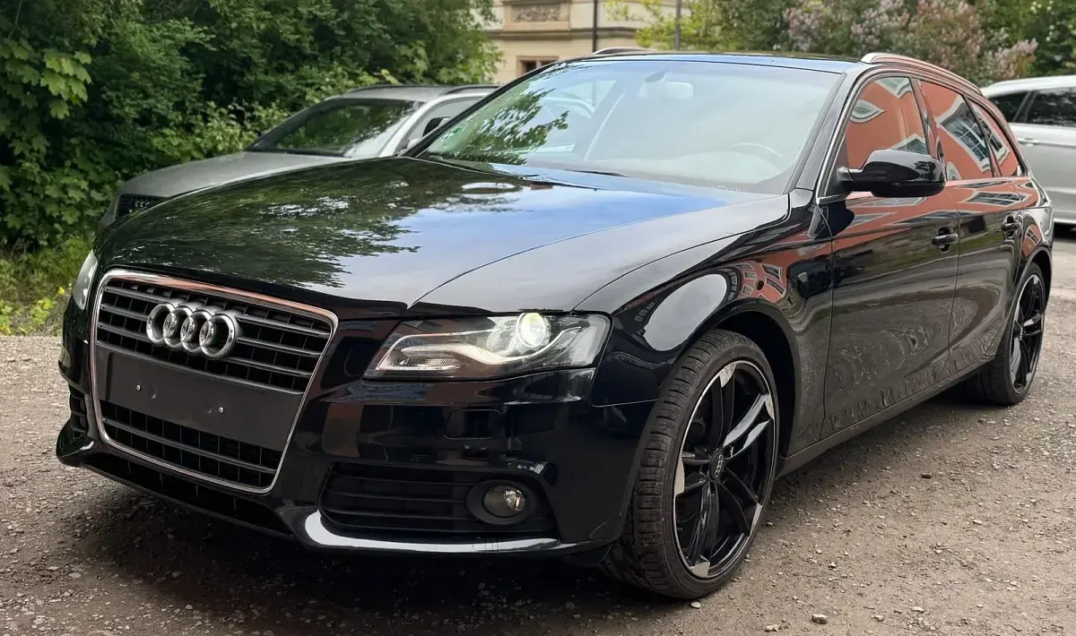 Gebraucht Audi A4 160 PS (117 kW) 2009 Schwarz Kombi