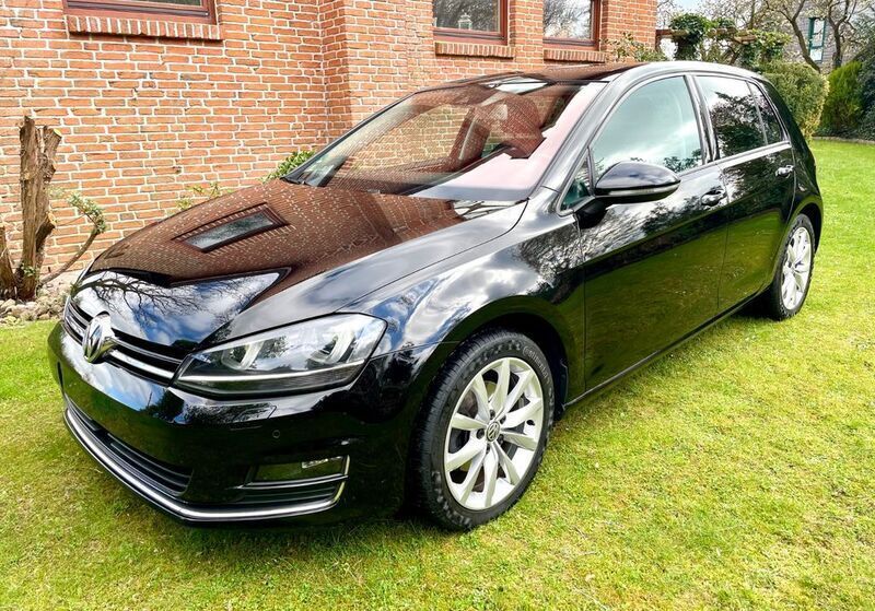 Schwarz Gebraucht 2015 VW Golf VII Highline Limousine | 13.490 € (Guter Preis) - Bild 1/4