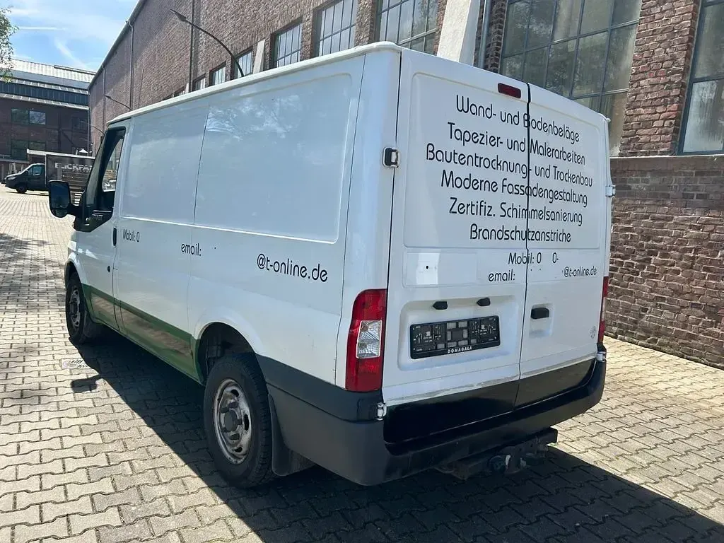 Second-hand Ford Transit 101 CP (74 kW) 2012 Alb Monovolum