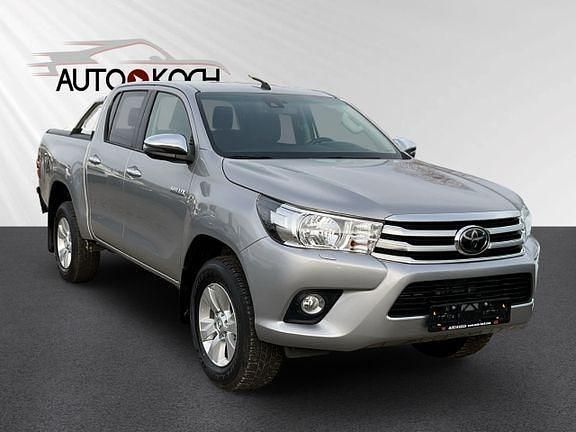 Lichtsilber metallic Gebraucht 2020 Toyota HiLux Comfort Abholung | 35.490 € (Fairer Preis) - Bild 1/4