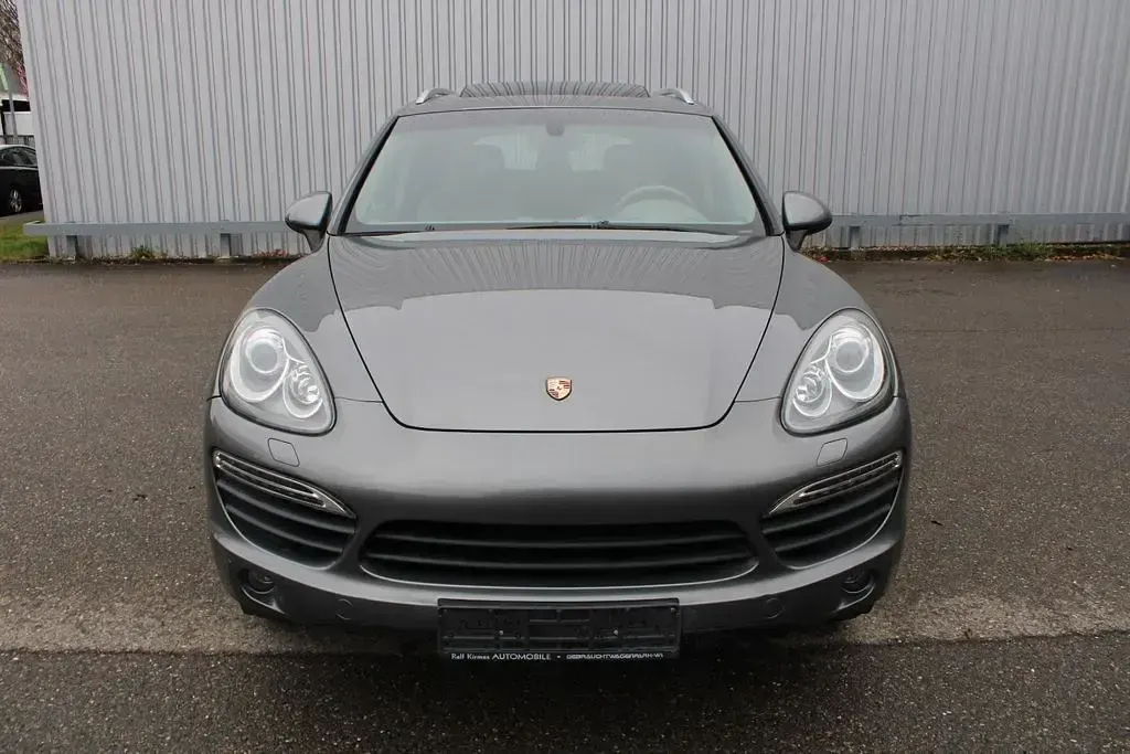 Gebraucht Porsche Cayenne S 400 PS (294 kW) 2010 Grau SUV