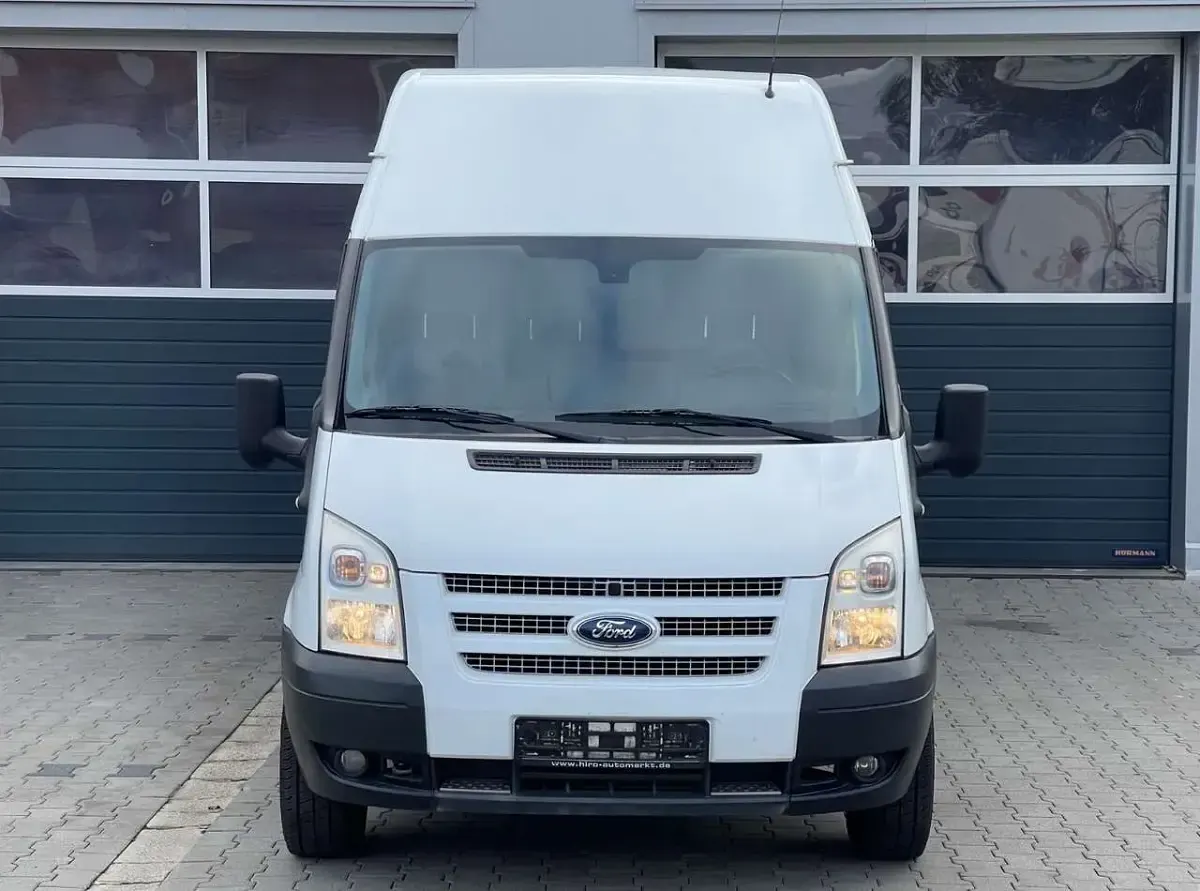 Gebraucht Ford Transit Trend 140 PS (102 kW) 2013 Frostweiß Pickup