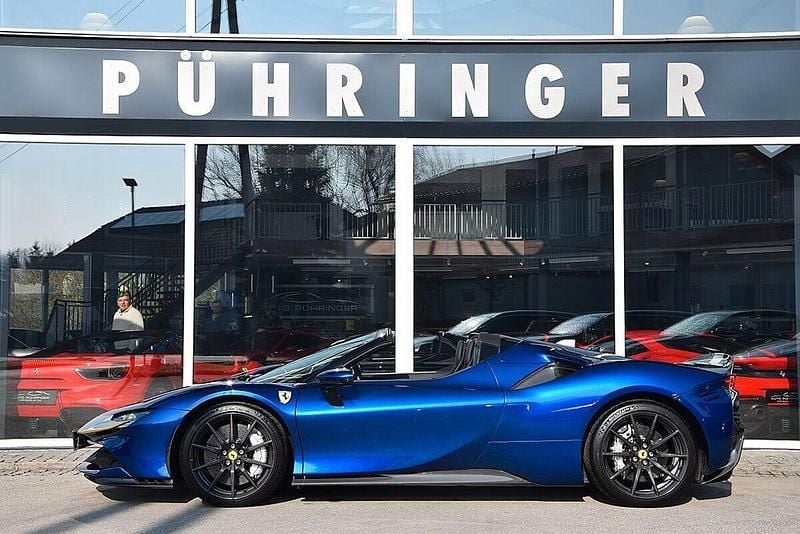Gebraucht Ferrari SF90 2023 Blau Cabrio